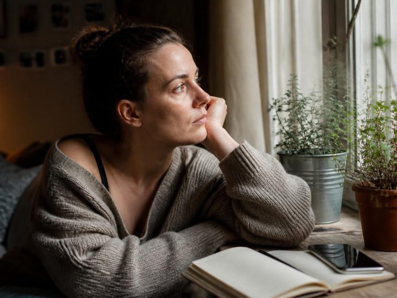 découvrez des stratégies efficaces pour les femmes seules en manque d'affection, afin de cultiver des relations épanouissantes et authentiques.